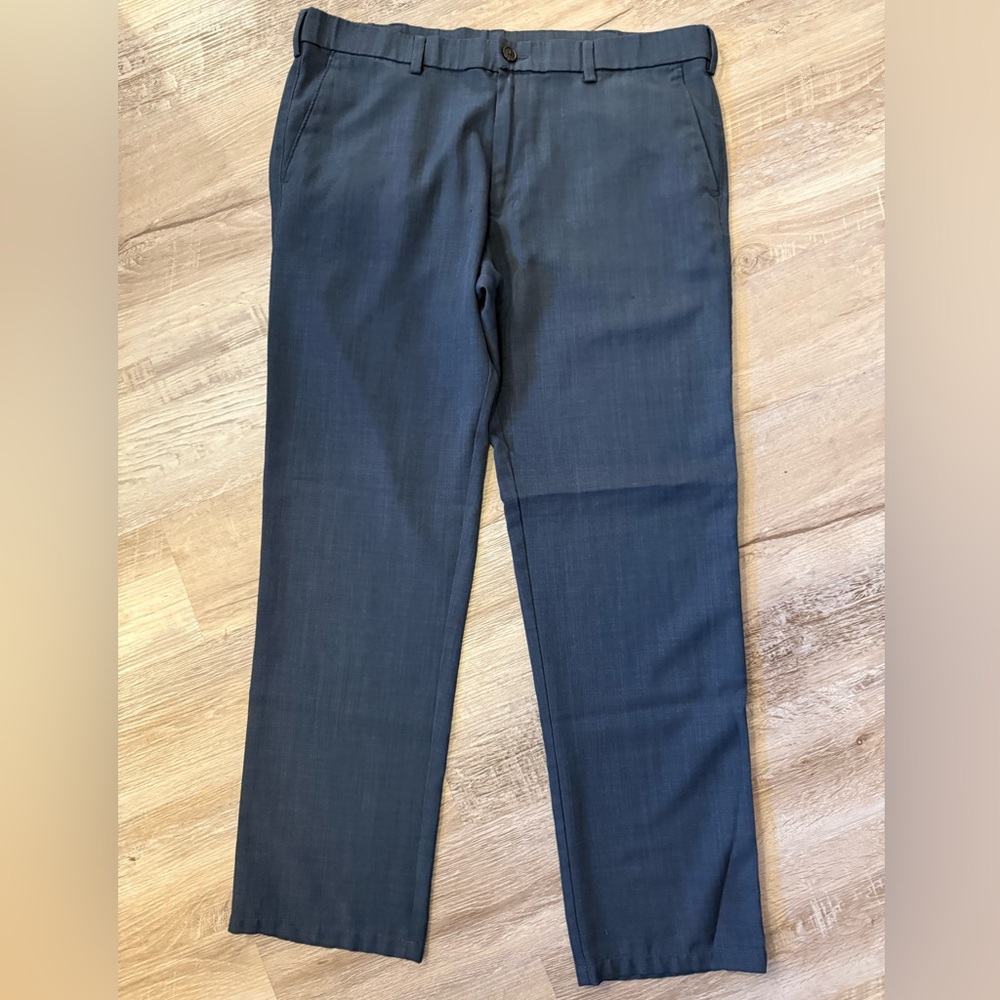Haggar H26 Men's Navy Dress Pants Size 38